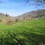 De Montagne Avec Cheminée
