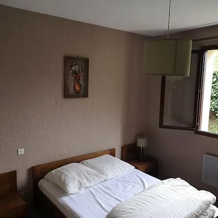 De Montagne Avec Cheminee Saint-Paul-de-Salers