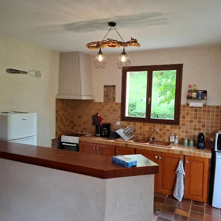 بيت للعطل De Montagne Avec Cheminee *