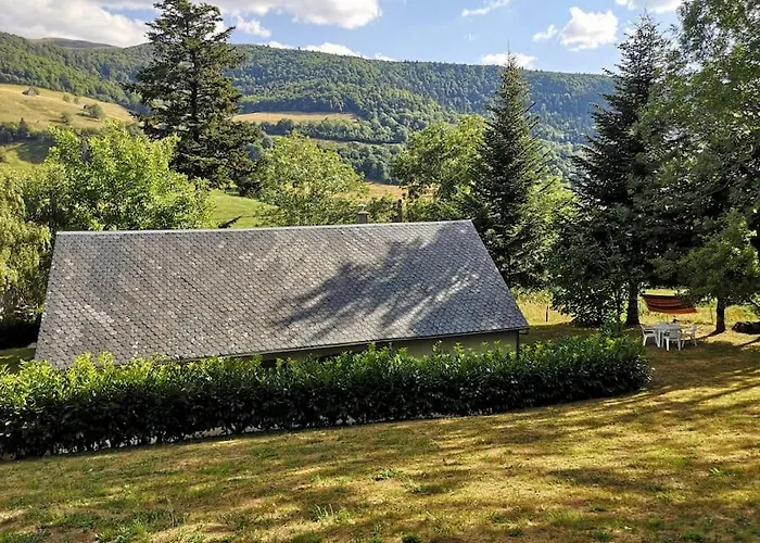 De Montagne Avec Cheminee