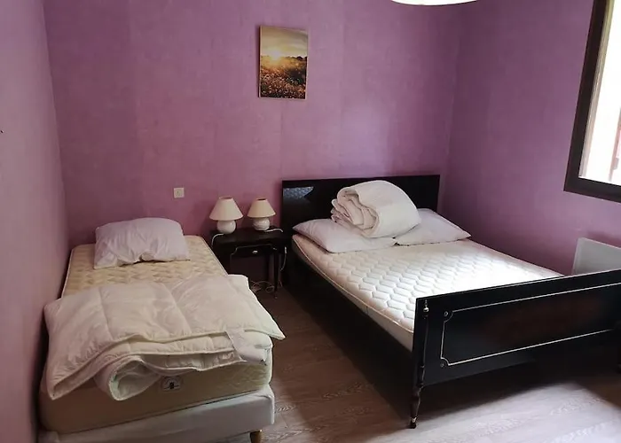 De Montagne Avec Cheminee Saint-Paul-de-Salers