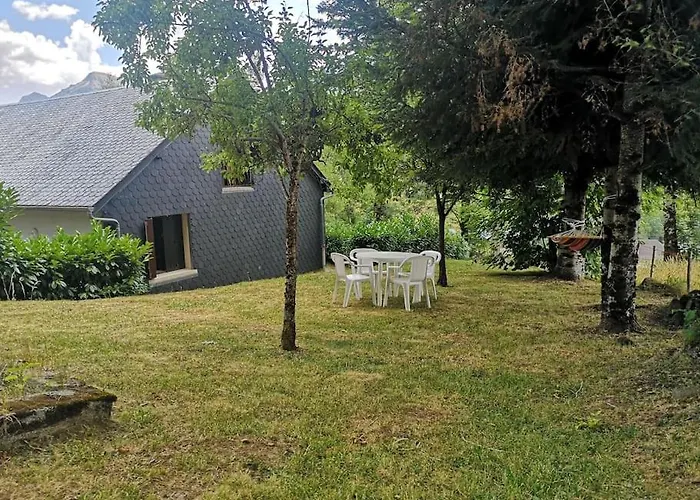 De Montagne Avec Cheminee * Saint-Paul-de-Salers