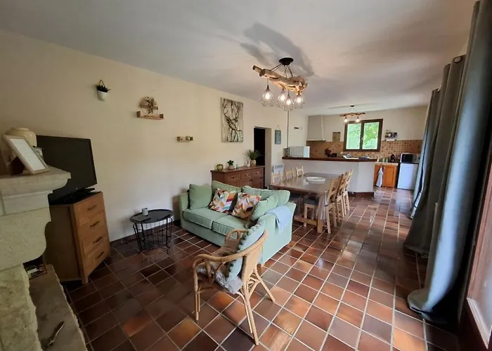 De Montagne Avec Cheminee